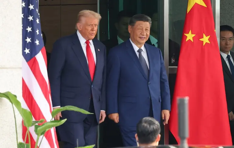 Трамп заявив, що знизить тарифи проти Китаю після обіцянок Сі щодо рідкоземів