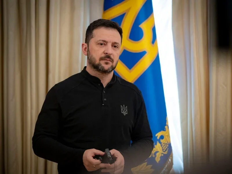 Зеленський жорстко відреагував на ракетний удар по Сумах Зеленський жорстко відреагував на ракетний удар по Сумах