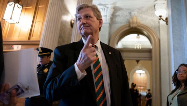 “Путін знущається з Трампа”: сенатор США закликав до рішучих дій проти РФ “Путін знущається з Трампа”: сенатор США закликав до рішучих дій проти РФ
