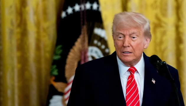 Трамп спростував зв’язок свого від’їзду з саміту G7 із пропозицією про припинення вогню між Ізраїлем та Іраном Трамп спростував зв’язок свого від’їзду з саміту G7 із пропозицією про припинення вогню між Ізраїлем та Іраном