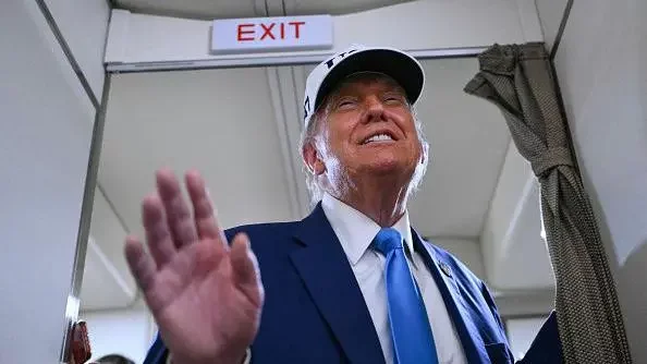 Трамп звинуватив Україну, що операцією “Павутина” вона “дала Путіну привід” здійснити атаку на Київ Трамп звинуватив Україну, що операцією “Павутина” вона “дала Путіну привід” здійснити атаку на Київ