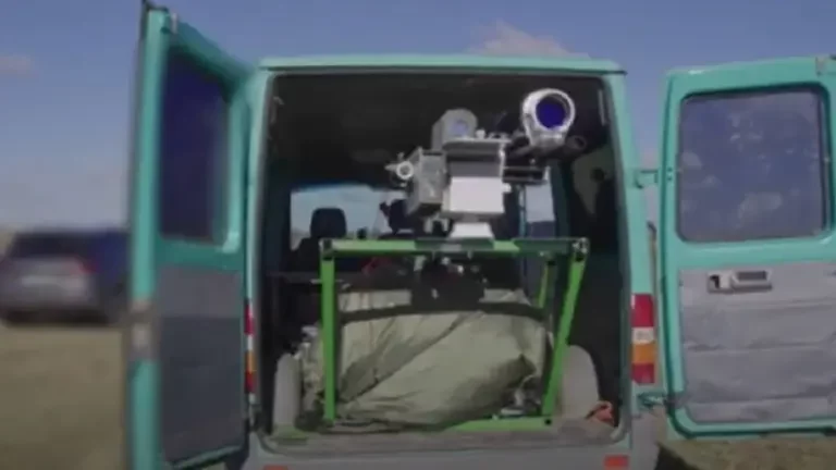 “Тризуб” працює: українську лазерну зброю вперше показали на відео “Тризуб” працює: українську лазерну зброю вперше показали на відео