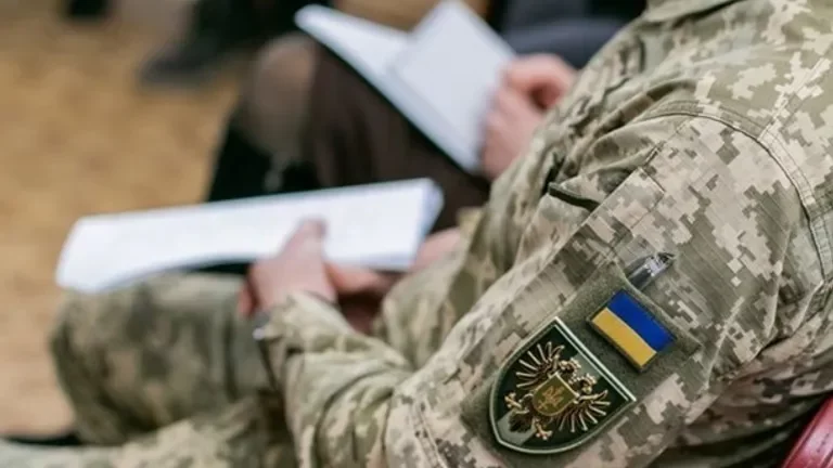 Українцям почали звітувати про “чистки” через скандали з ТЦК: які цифри за травень Українцям почали звітувати про “чистки” через скандали з ТЦК: які цифри за травень