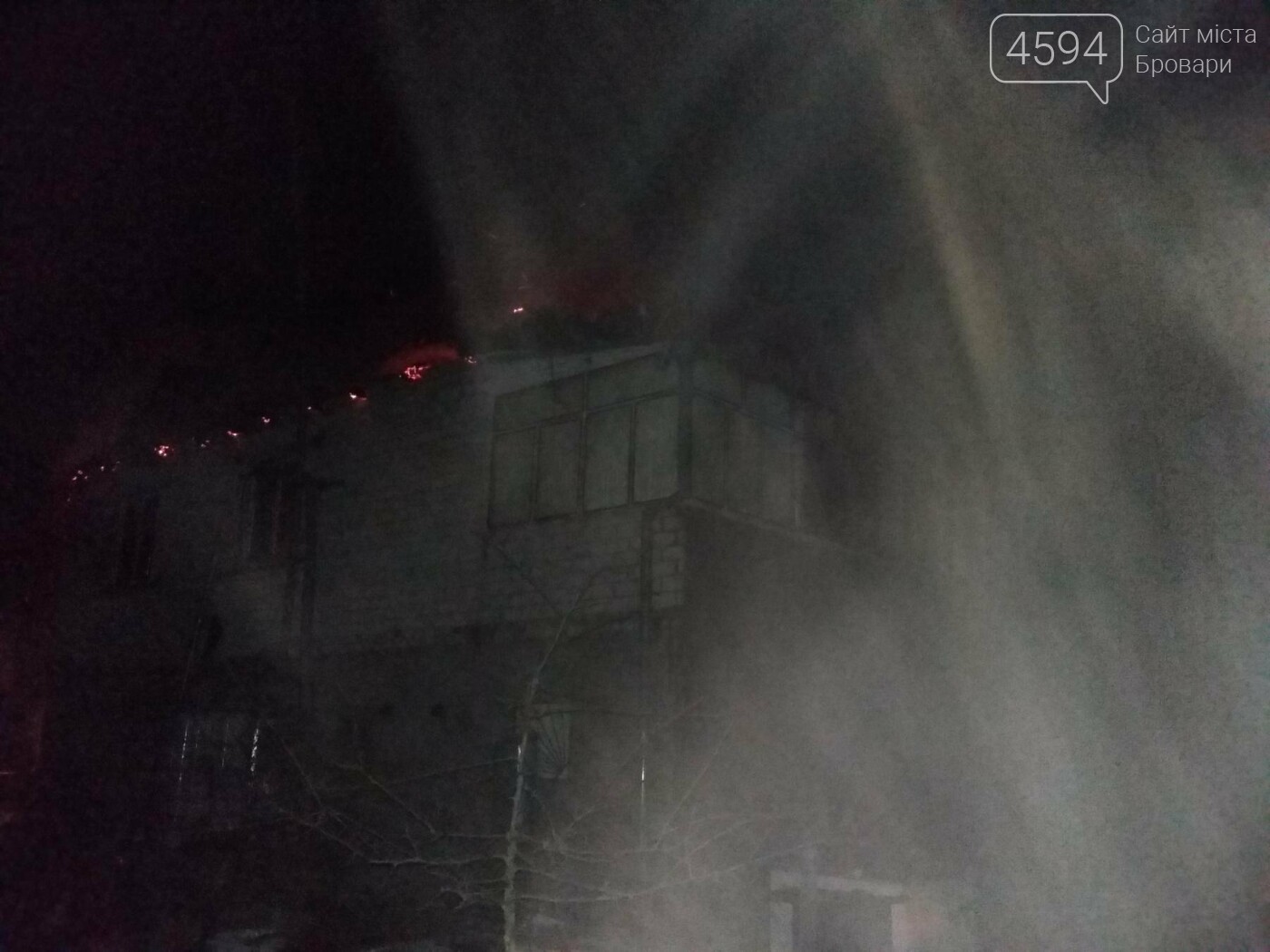 У Броварському районі горів житловий будинок, фото-1 У Броварському районі горів житловий будинок, фото-1