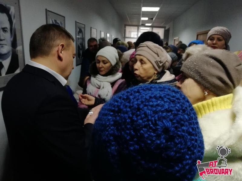 Підприємці ринку "Нива" шукають допомоги у міського голови, фото-1 Підприємці ринку "Нива" шукають допомоги у міського голови, фото-1