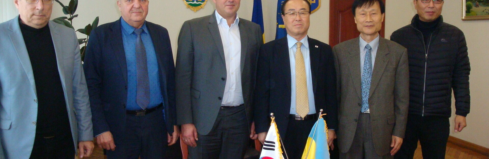 Південнокорейська компанія підписала меморандум з Броварами Південнокорейська компанія підписала меморандум з Броварами, Головний редактор