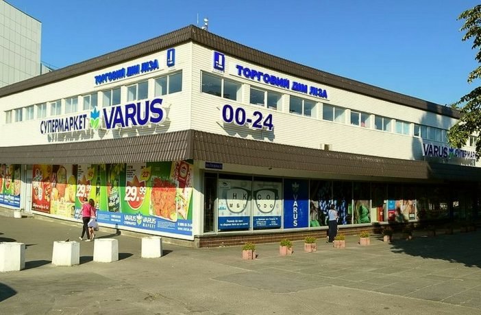 В Броварах затримали злодіїв, що обкрадали камери зберігання у супе... В Броварах затримали злодіїв, що обкрадали камери зберігання у супермаркетах, Головний редактор